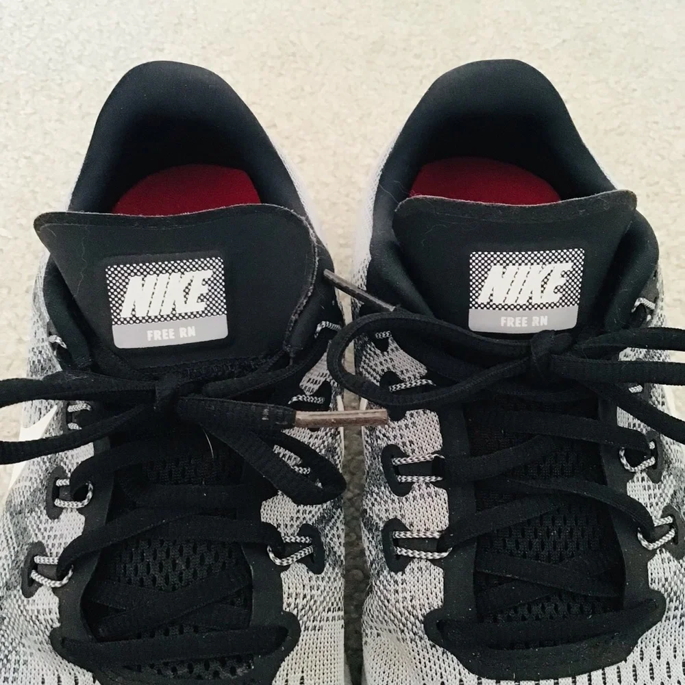 Men’s Nike Free Run Running Sneakers