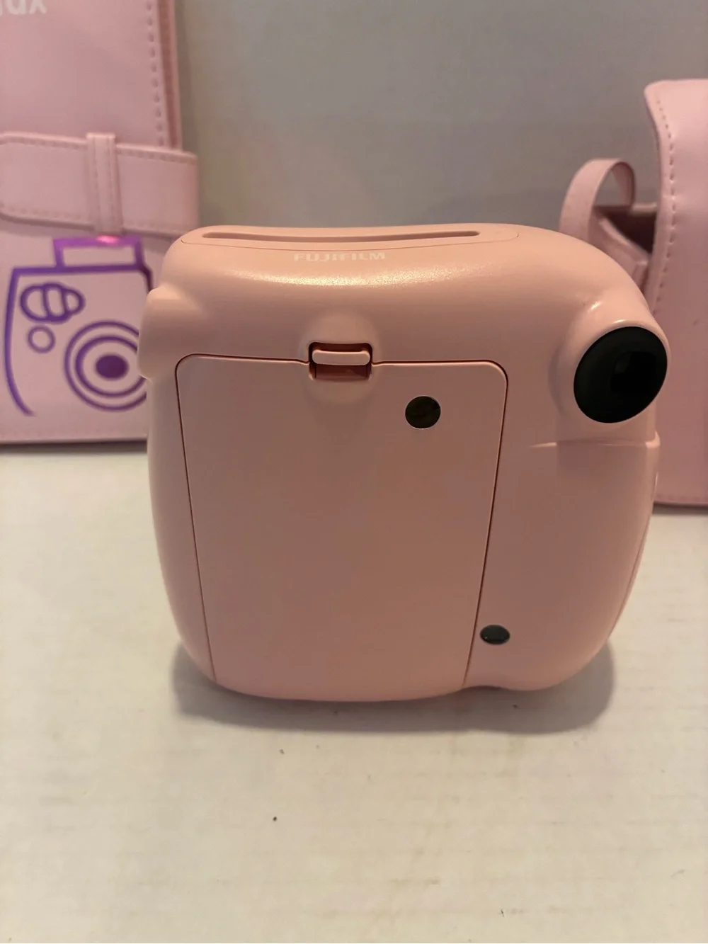 Fujifilm Instax Mini 7+ Instant Camera - Light Pink Bundle