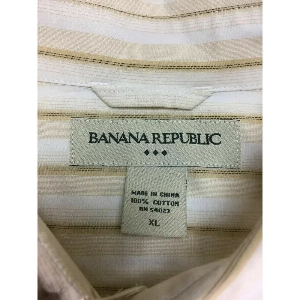 Banana Republic use proper
