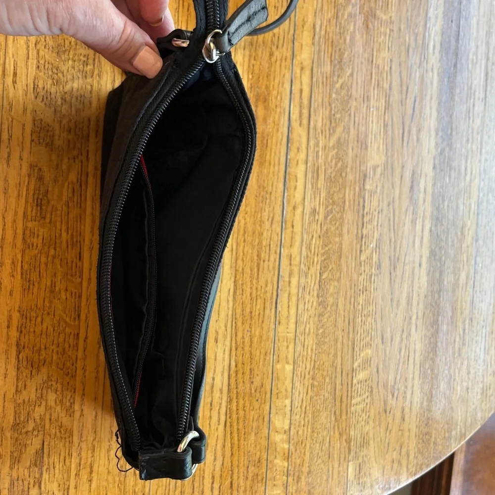 Tommy Hilfiger compact crossbody