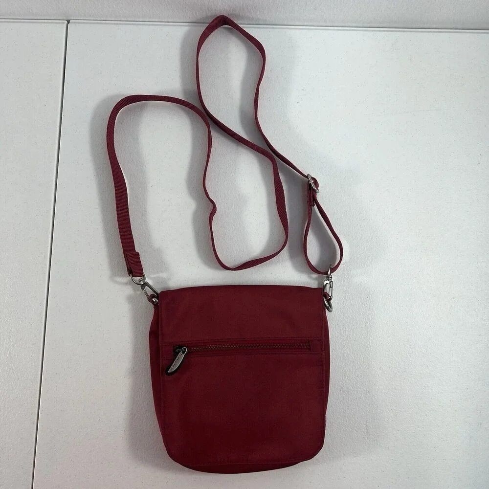 Travelon pocket dog