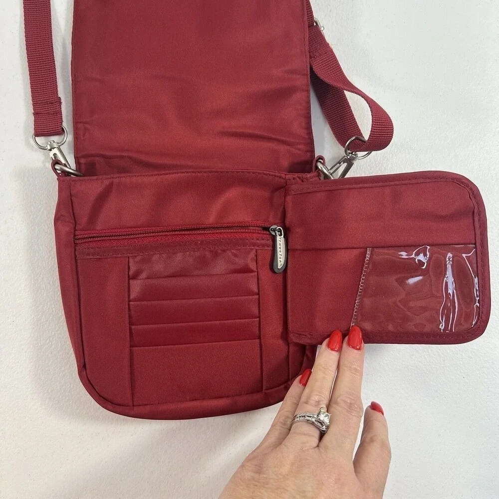 Travelon crossbody free