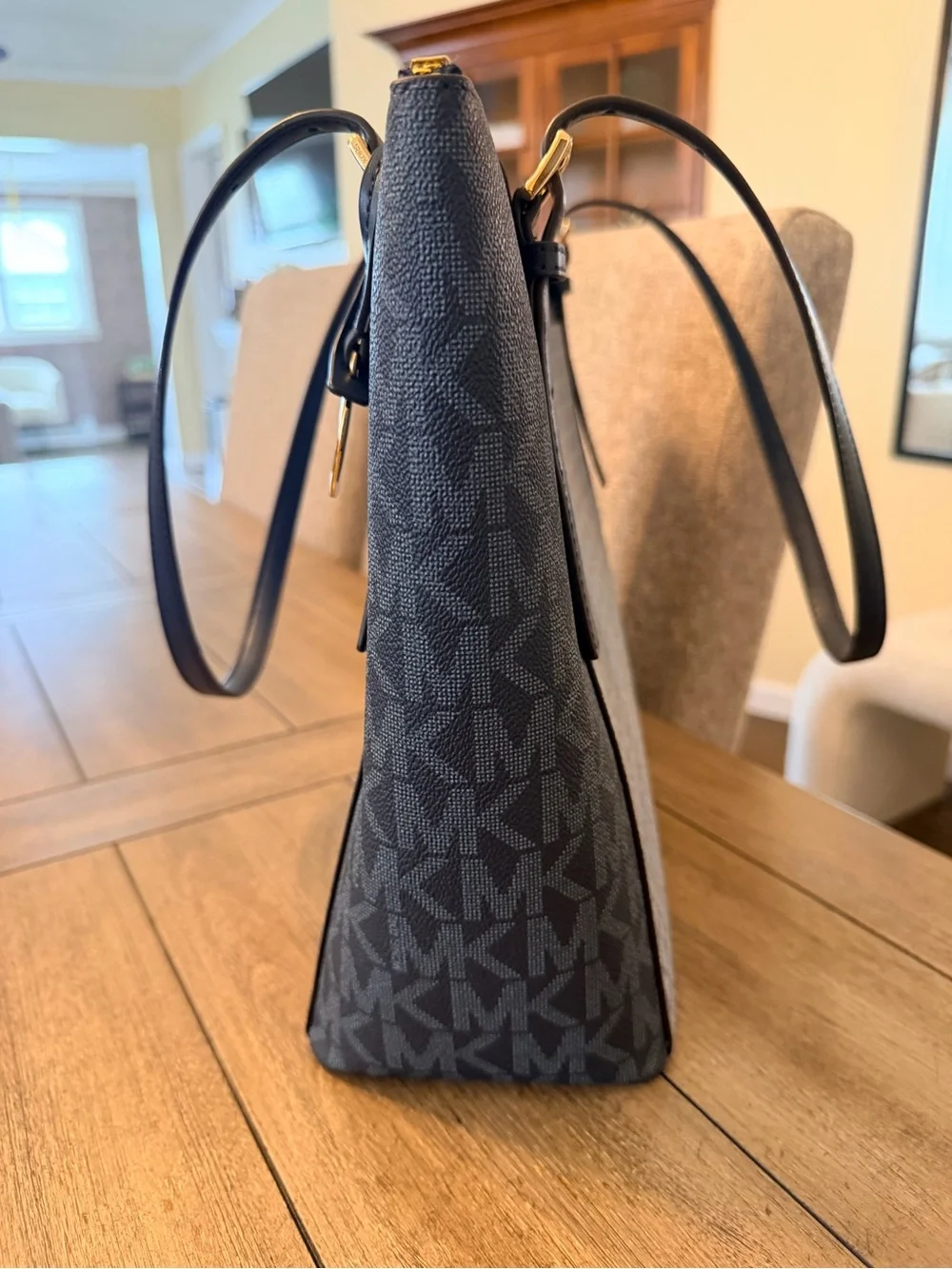 Michael Kors excellent used