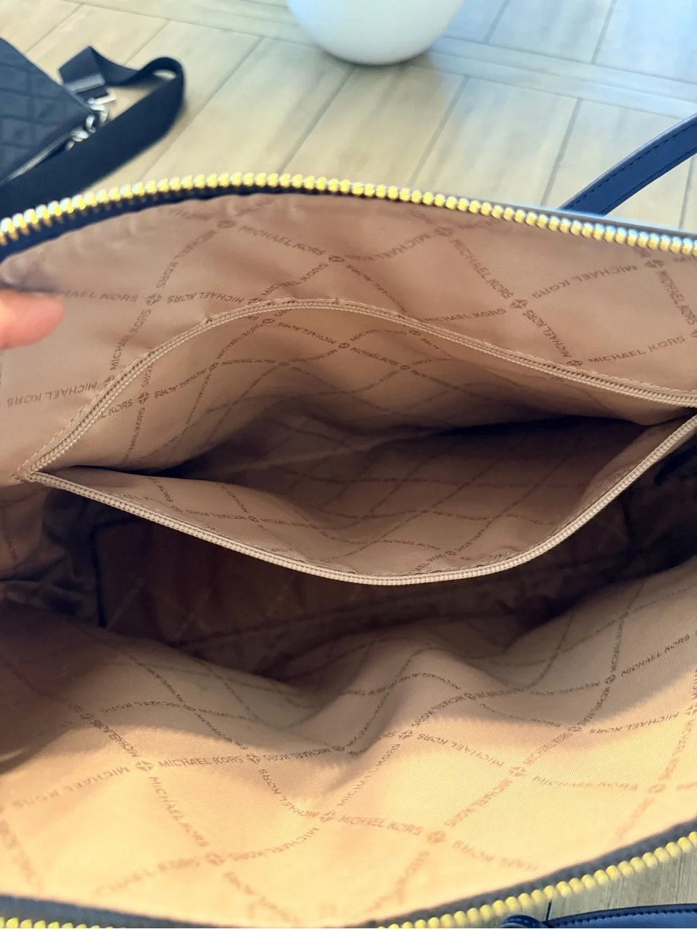 Michael Kors excellent used