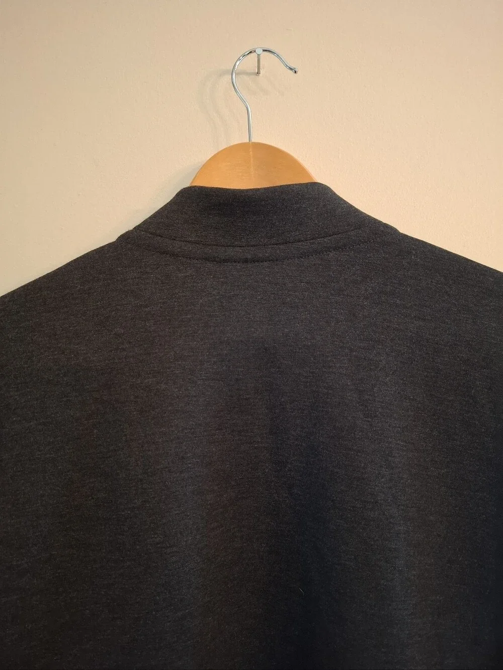 Perry Ellis minimal snap