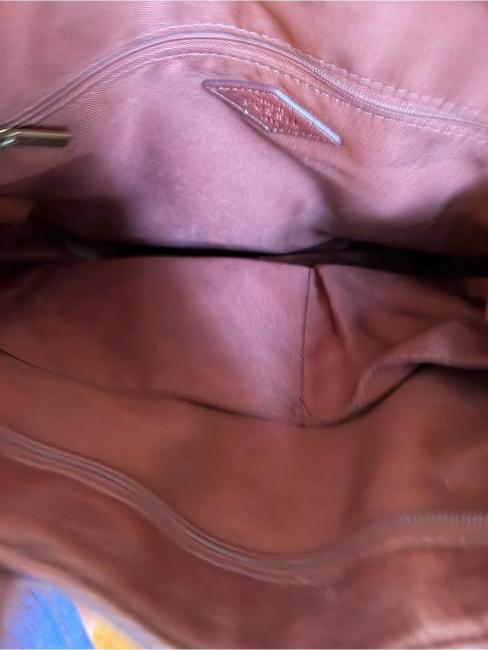 Fossil purse leather