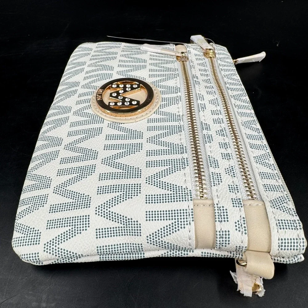 MKF Collection by Mia K casual or woman