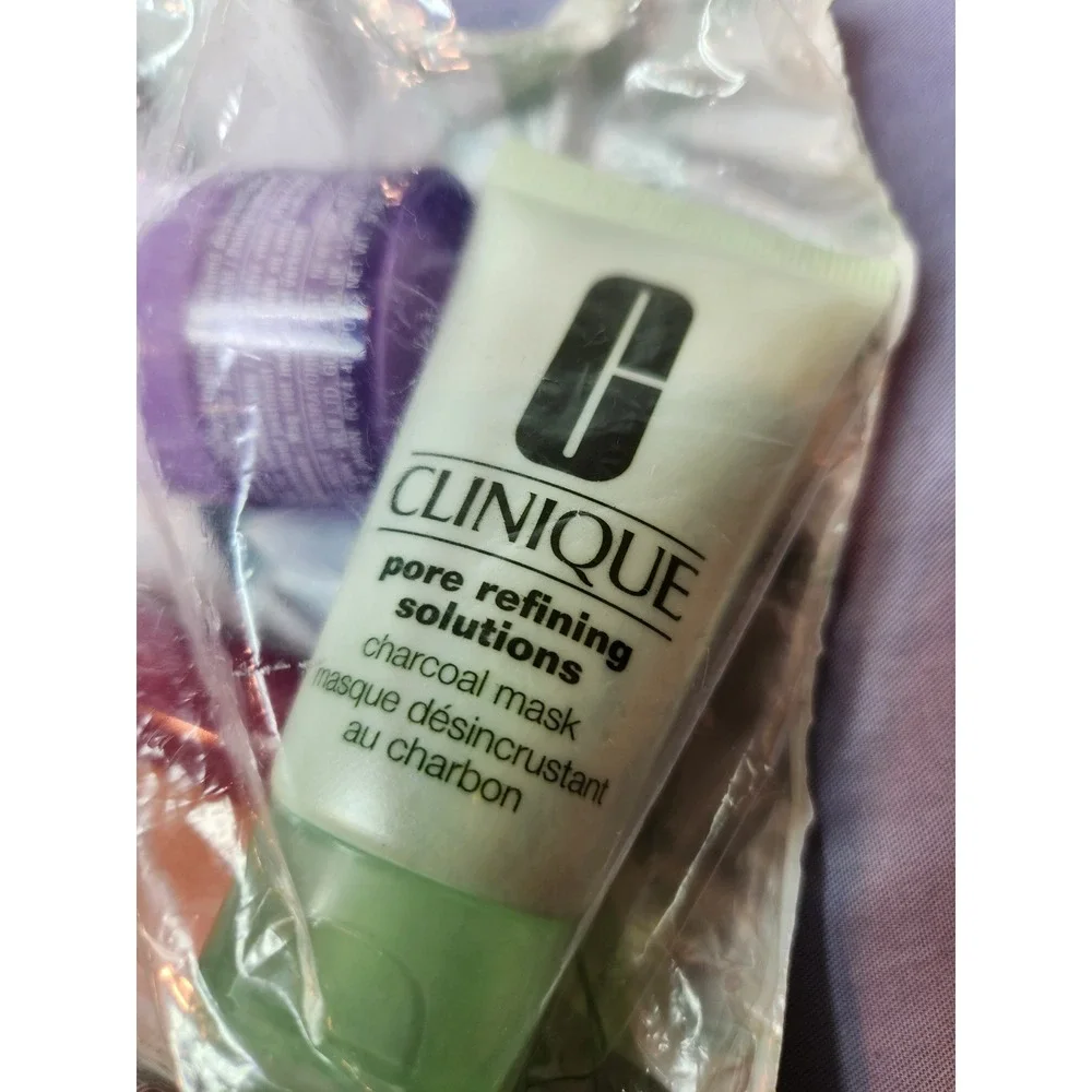 Clinique this piece