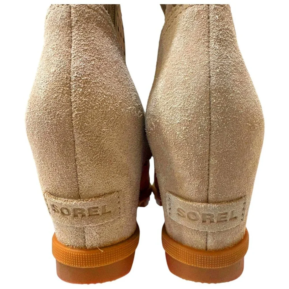 Sorel wedge boot