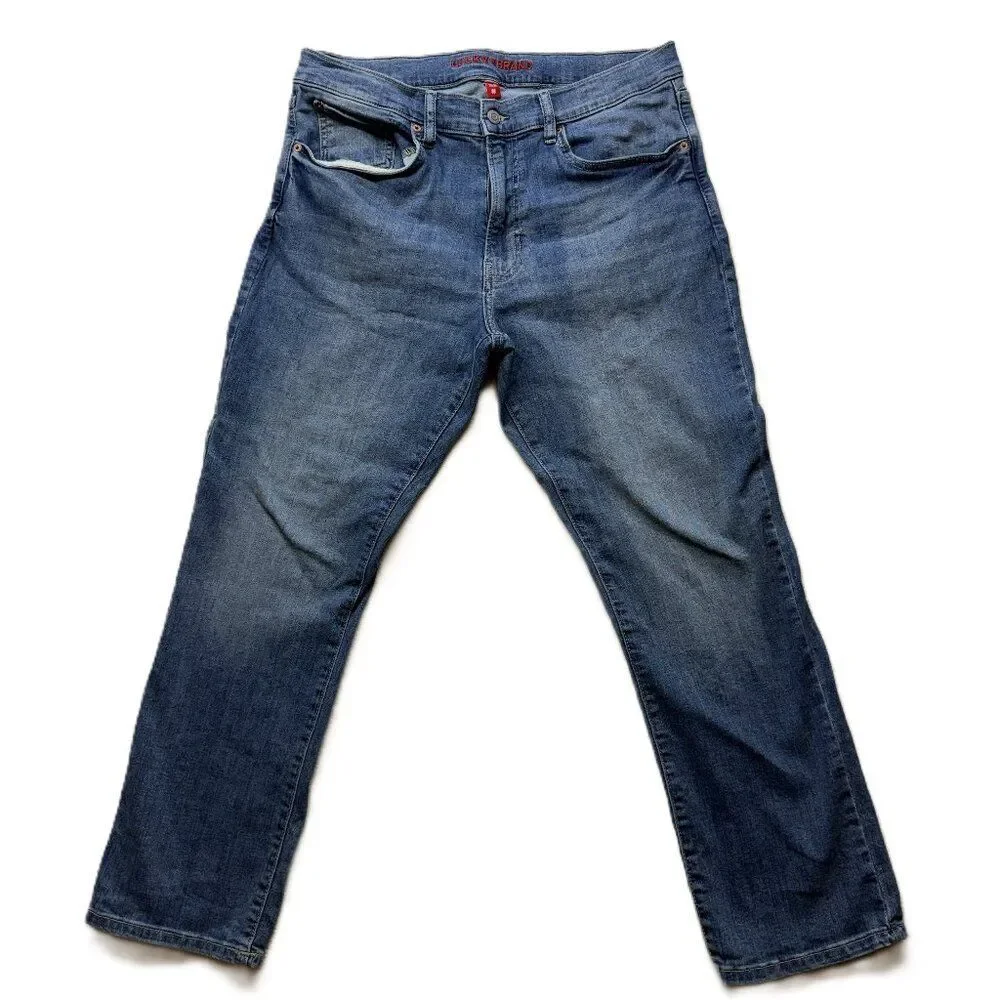 Lucky Brand features 	brand
