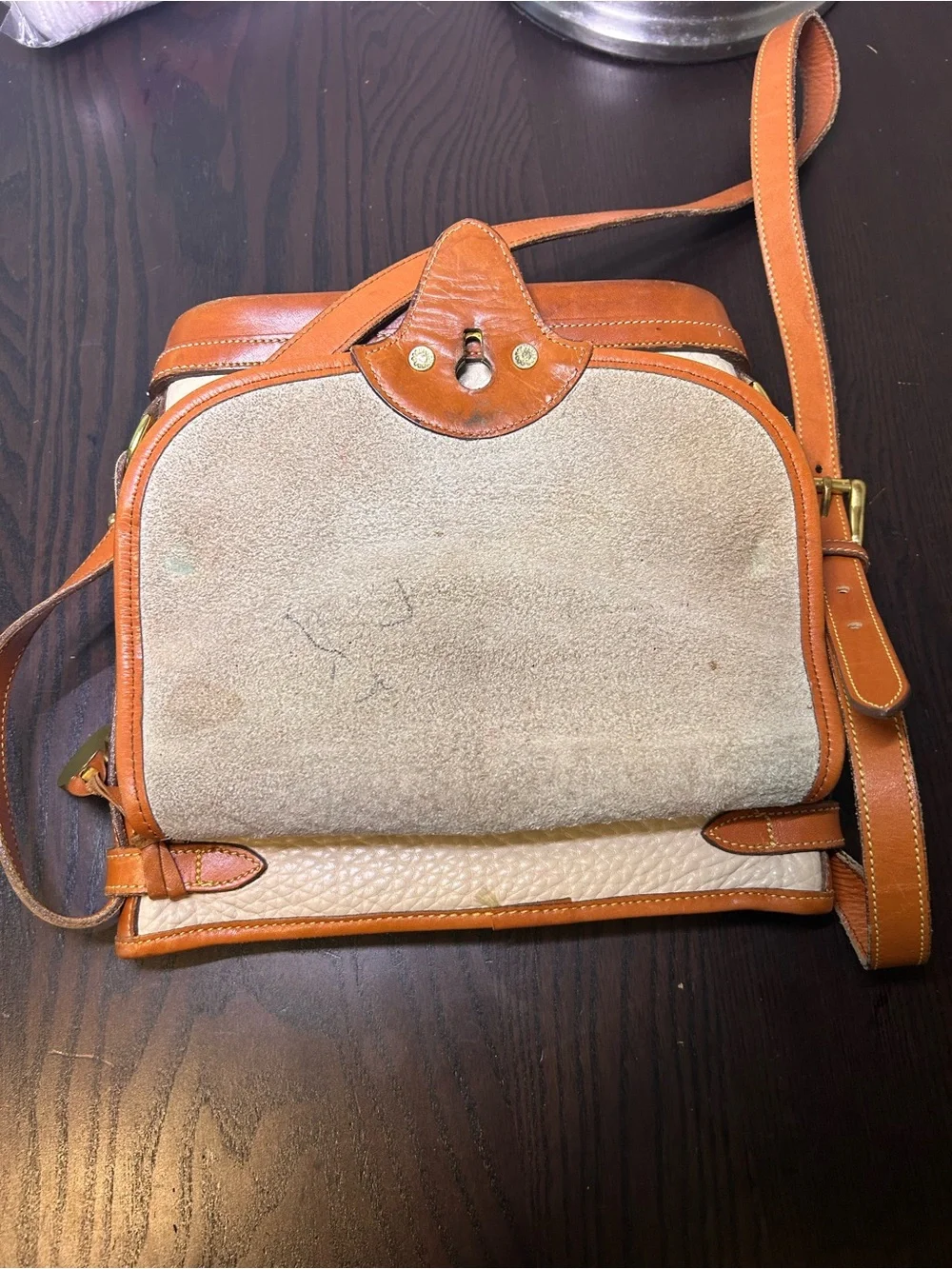 Dooney & Bourke classic dooney