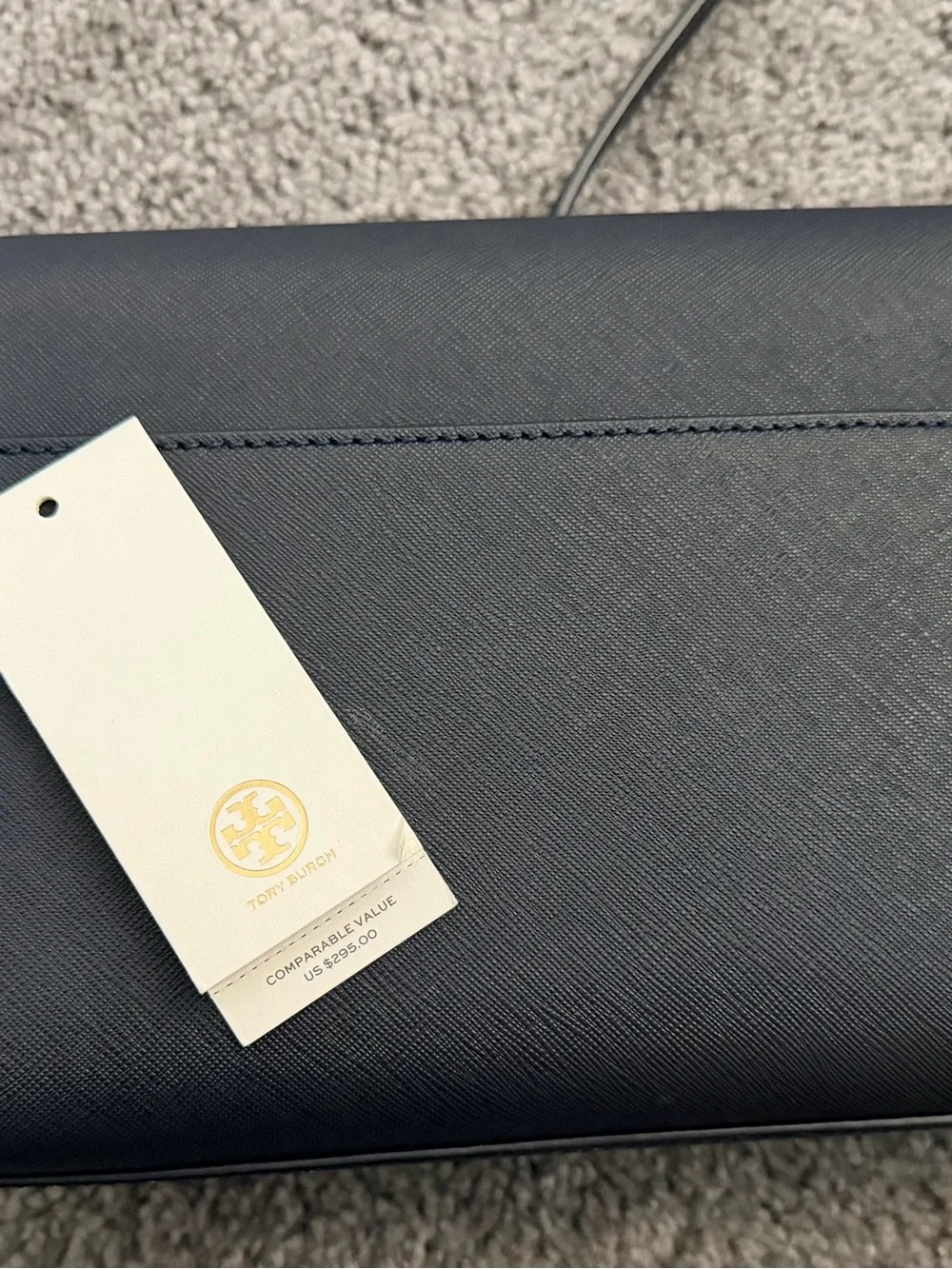 Tory Burch hardware versatile shoulder