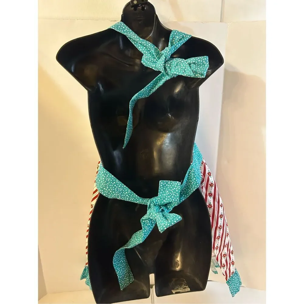 Pioneer‎ woman full apron blue ruffle red poinsettia rn#18143 nwot