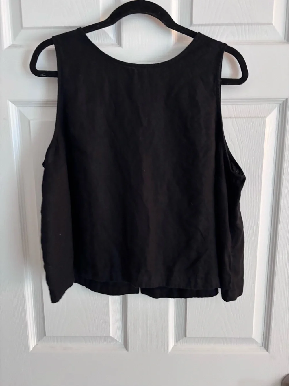 J. Crew Black Sleeveless Crewneck Linen Tank