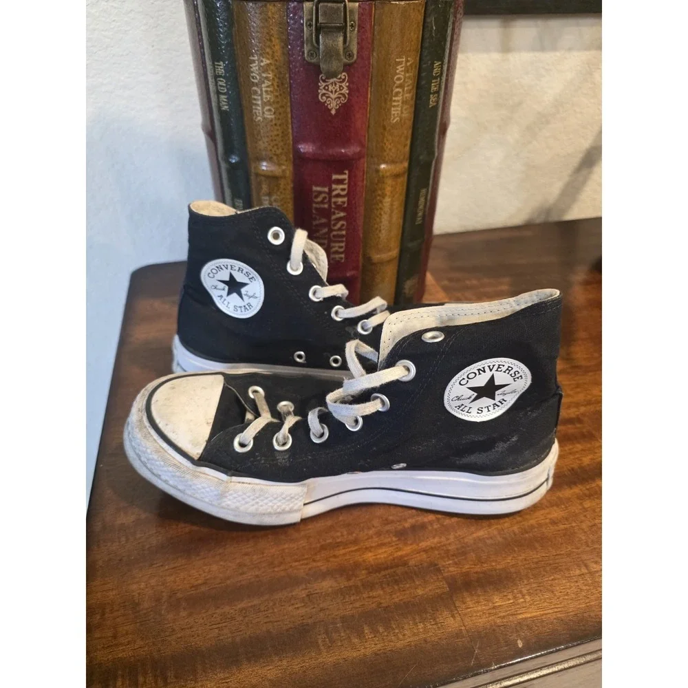 Converse Chuck Taylor All Star Women's 7.5 Black