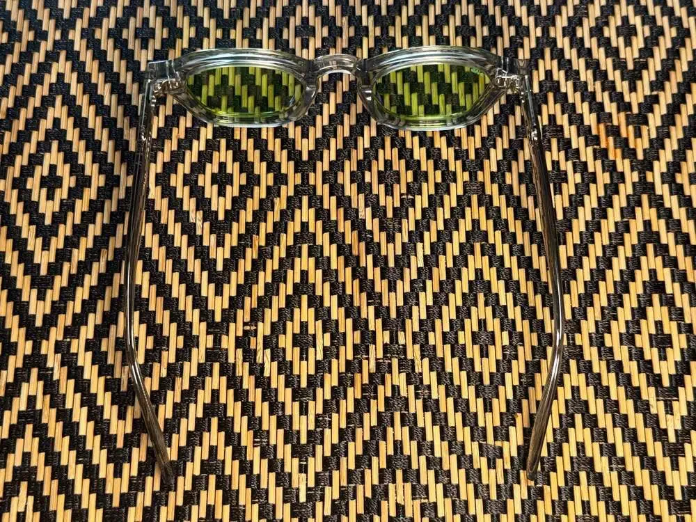 Akila logos sunglasses