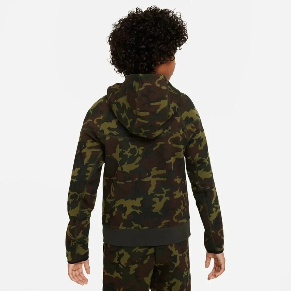 Nike tech fleece