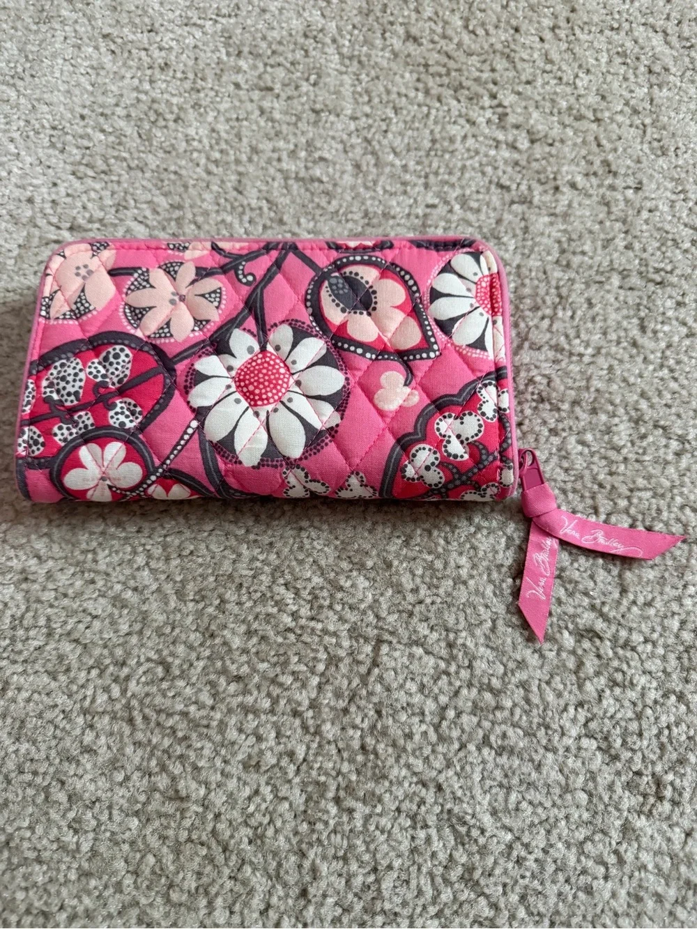 Vera Bradley Pink Quilted Floral Zip Wallet