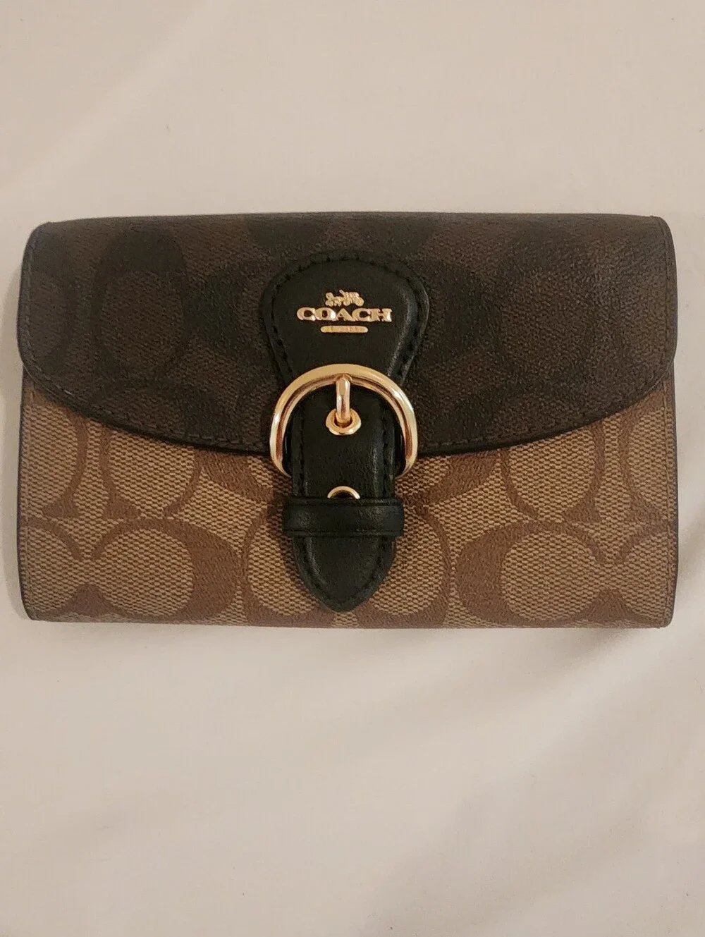 Coach C6897 Kleo Wallet Blocked Signature Canvas Khaki Brown Multi      Like New