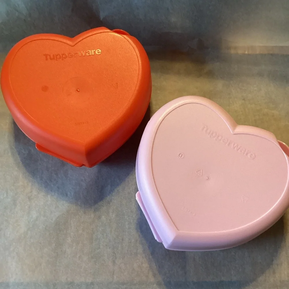 Tupperware heart cases