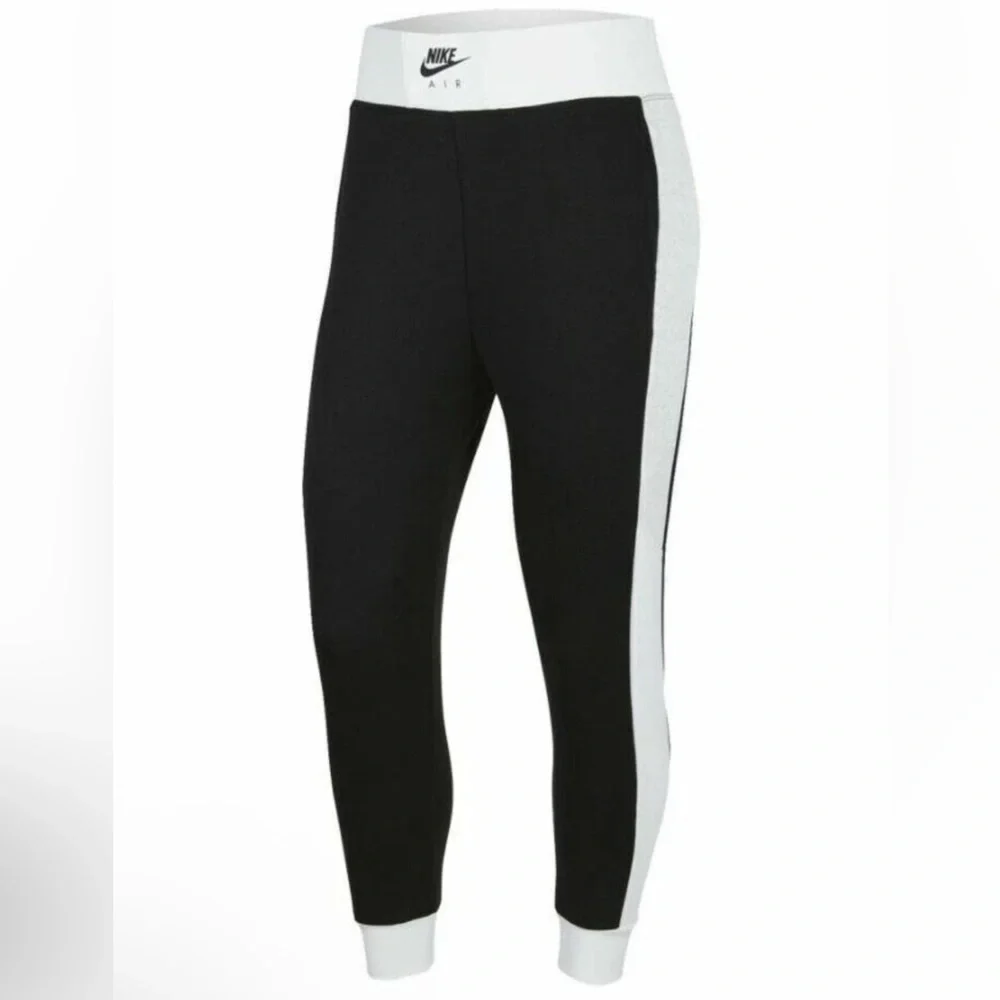 Nike Air Sportswear Black Pants Joggers Size S‎
