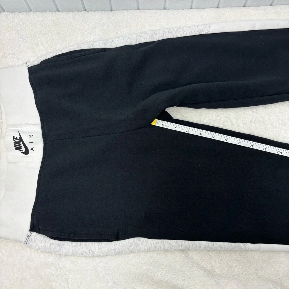 Nike Air Sportswear Black Pants Joggers Size S‎