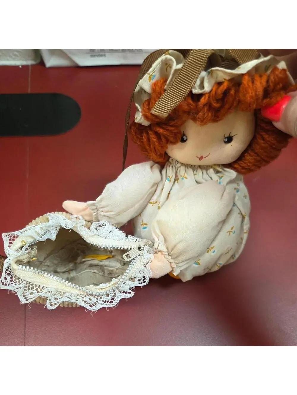 Source Unknown vintage giftique