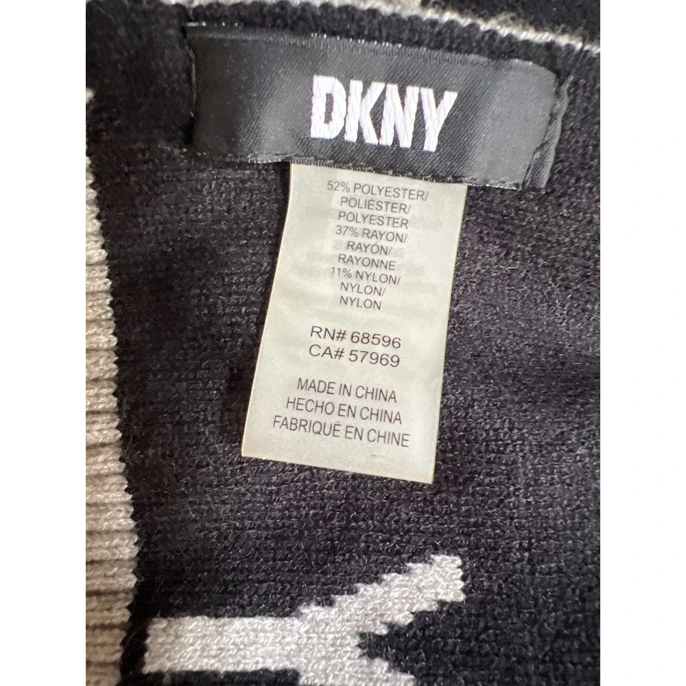 Dkny knit scarf