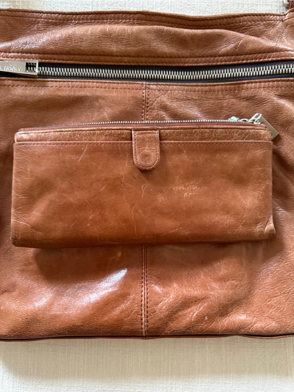 HOBO soft cognac