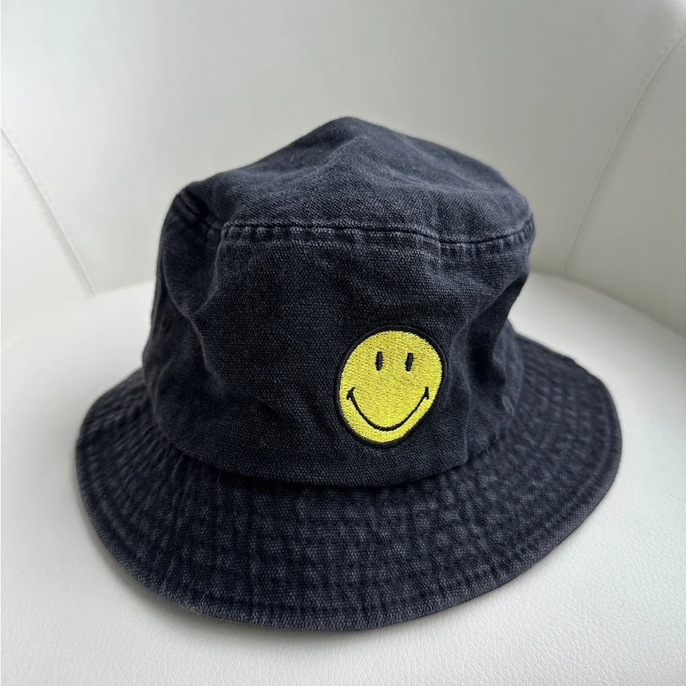 Urban Outfitters urban outfitters
