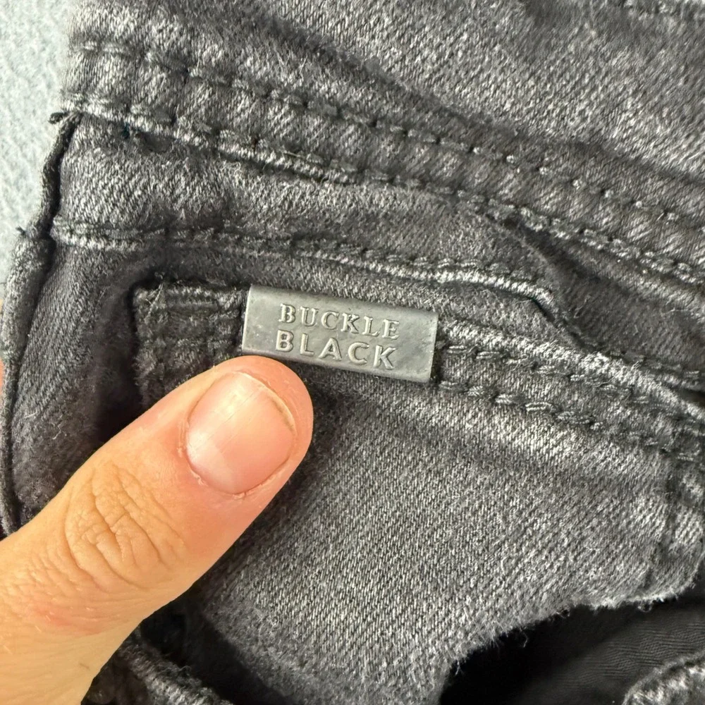 Buckle item good