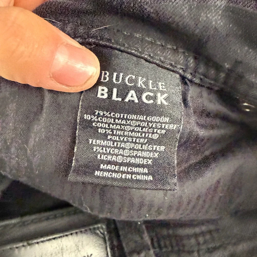 Buckle item good