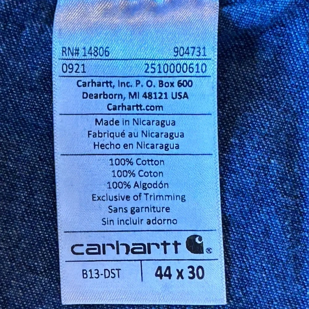 Carhartt approximate size