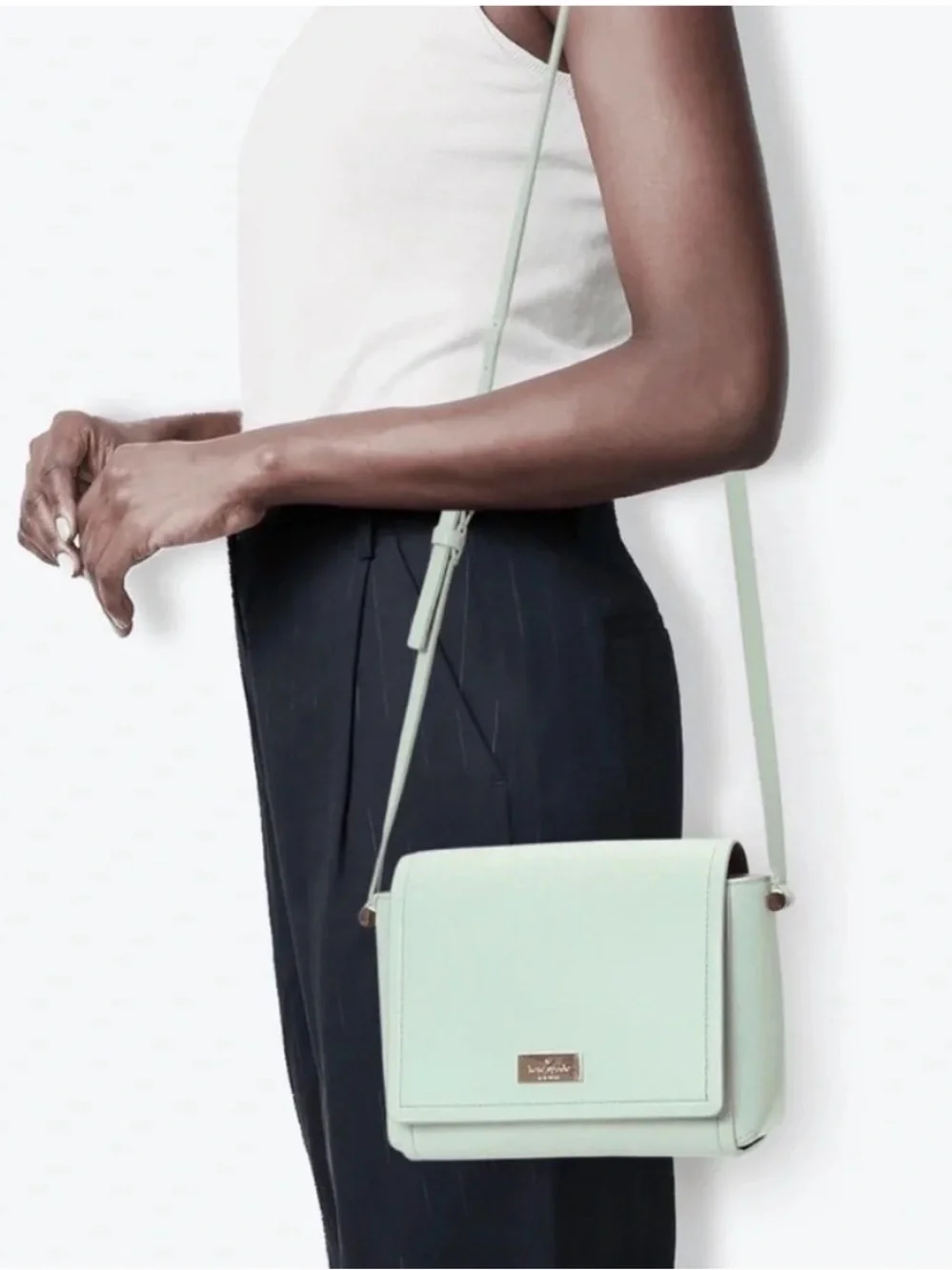 kate spade logo excellent leather