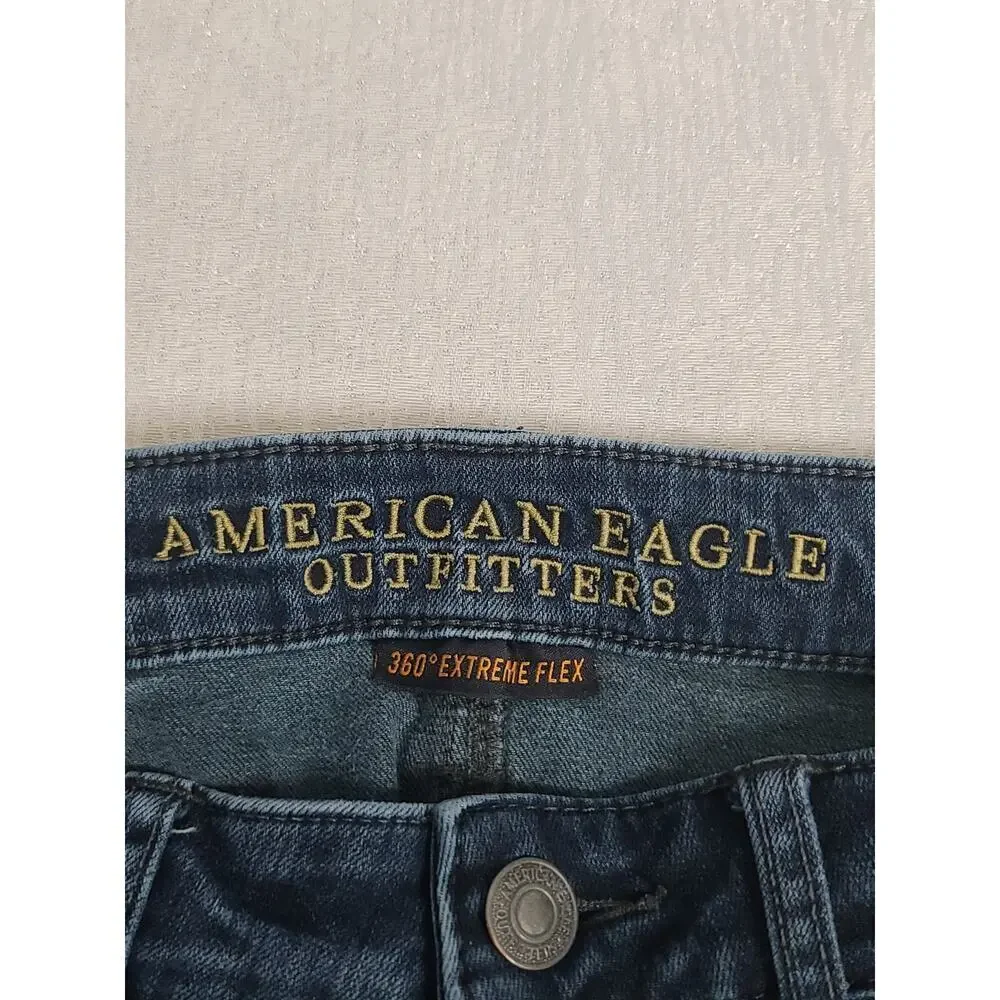 American Eagle Outfitters plec size