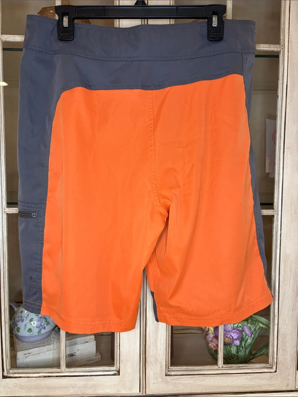 REI men swim