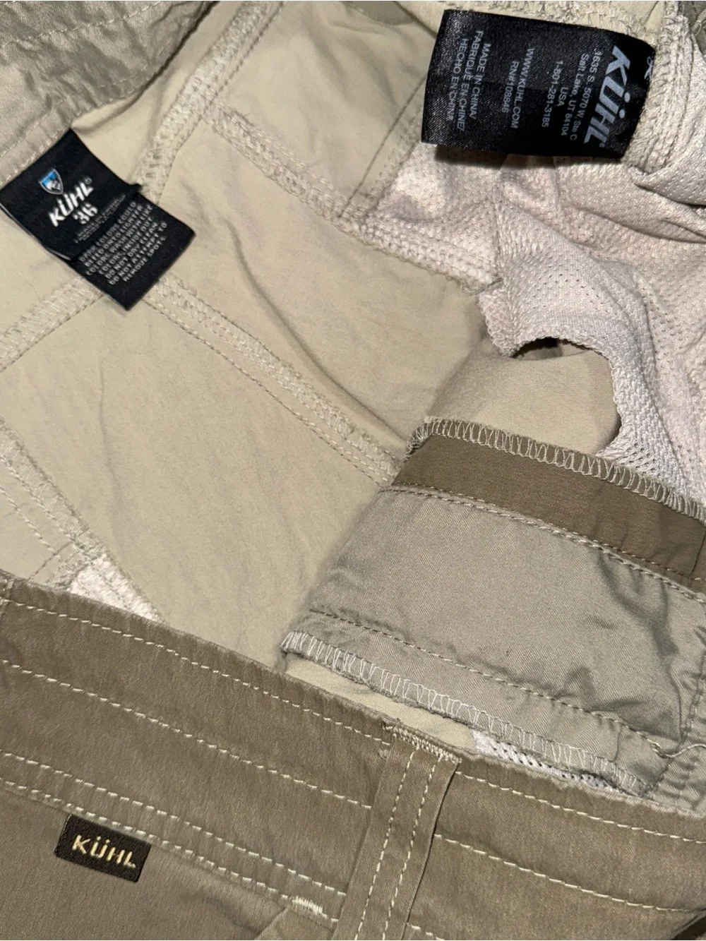 Kuhl Renegade Shorts sz. 36 Beige Khaki Cargo Hiking Outdoors Utility zip pocket