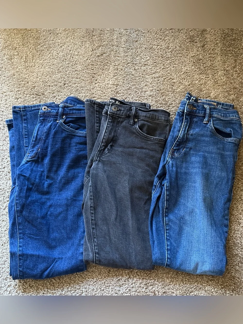 Bundle of 3 Mutual Weave slim fit jeans size 29x34