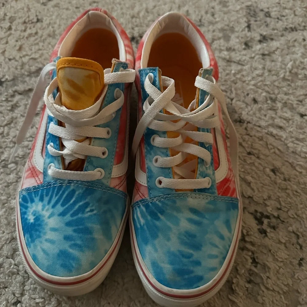 Vans vibrant tie