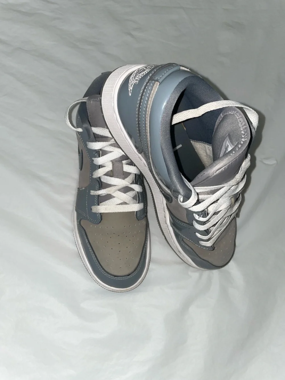 Nike low top