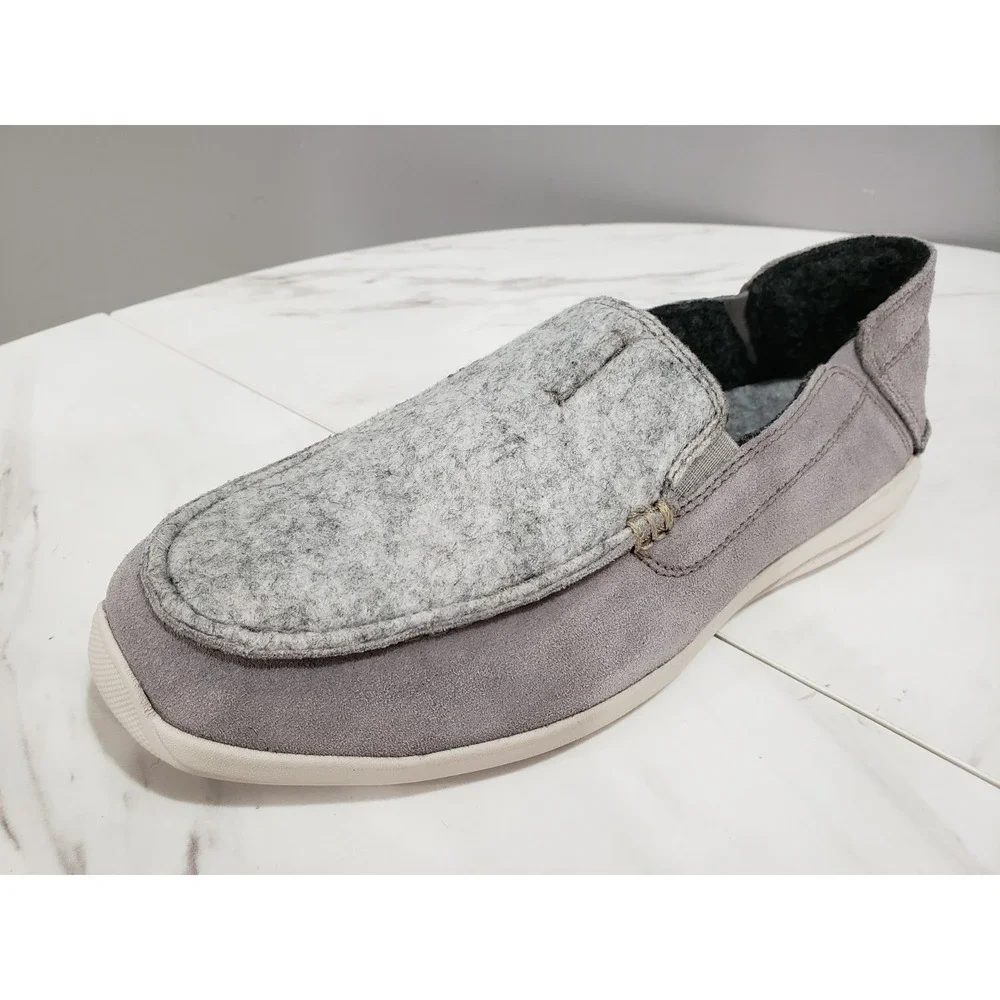 Clarks brand new