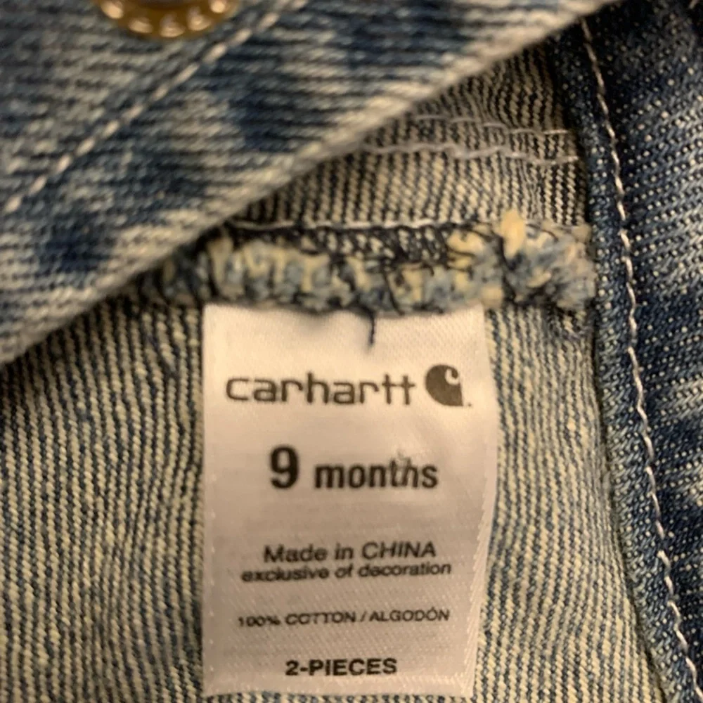 Carhartt bib overalls