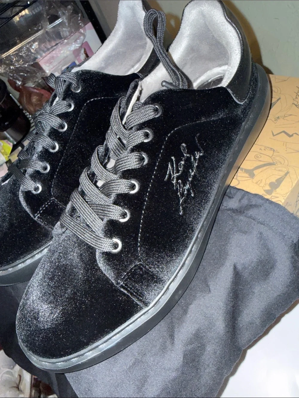 Karl Lagerfeld luxurious black