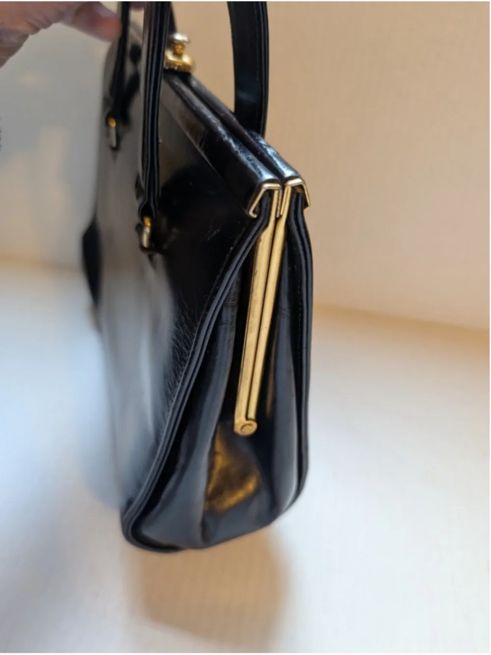 Vintage black leather top-handle handbag MCM in VGUC