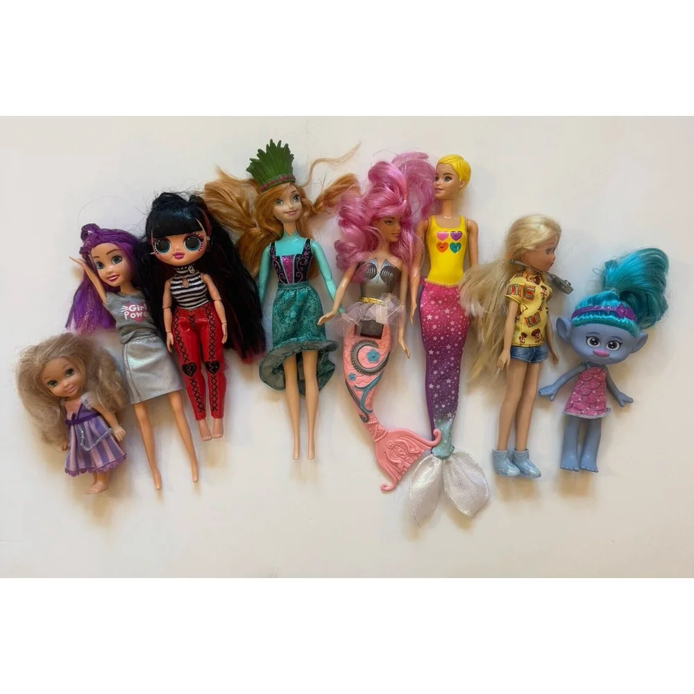 Lot Of 8 Barbie Dolls Mixed Lot