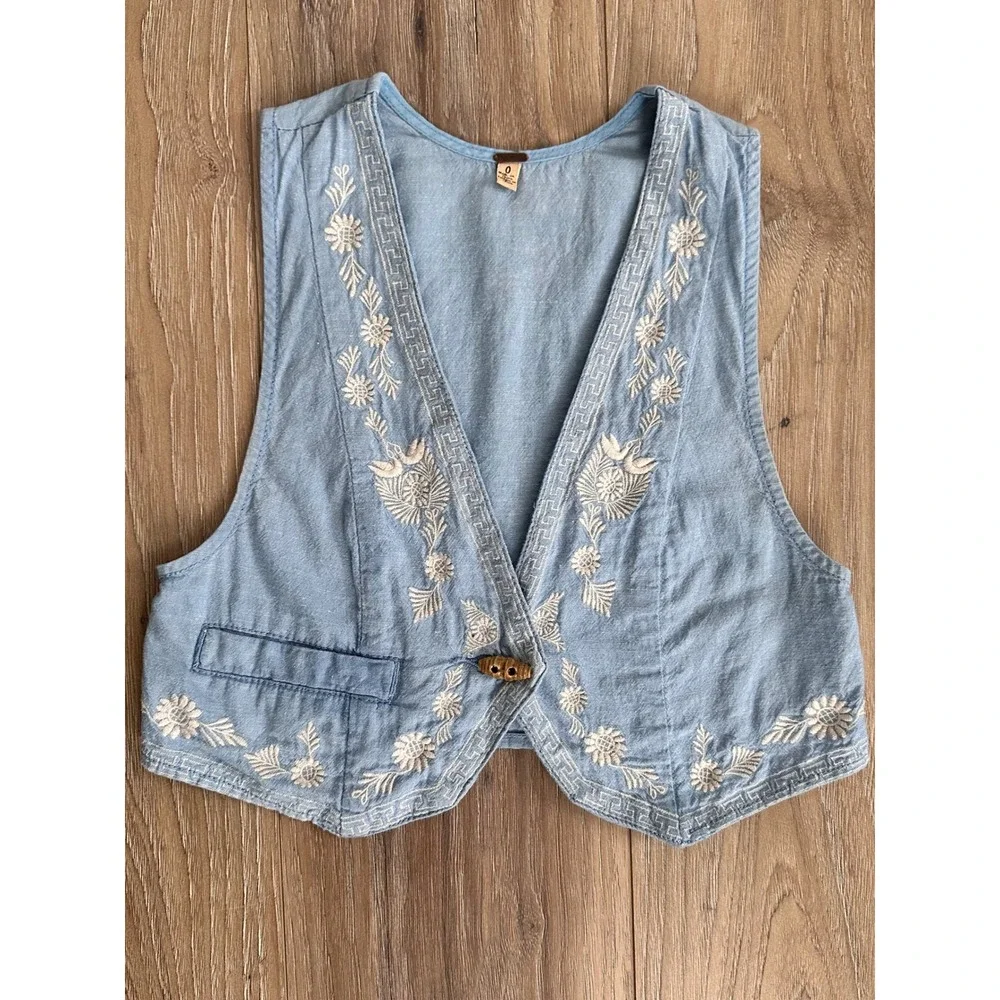Free People Linen Blend Embroidered Cropped Vest Boho Floral Size 0 Western