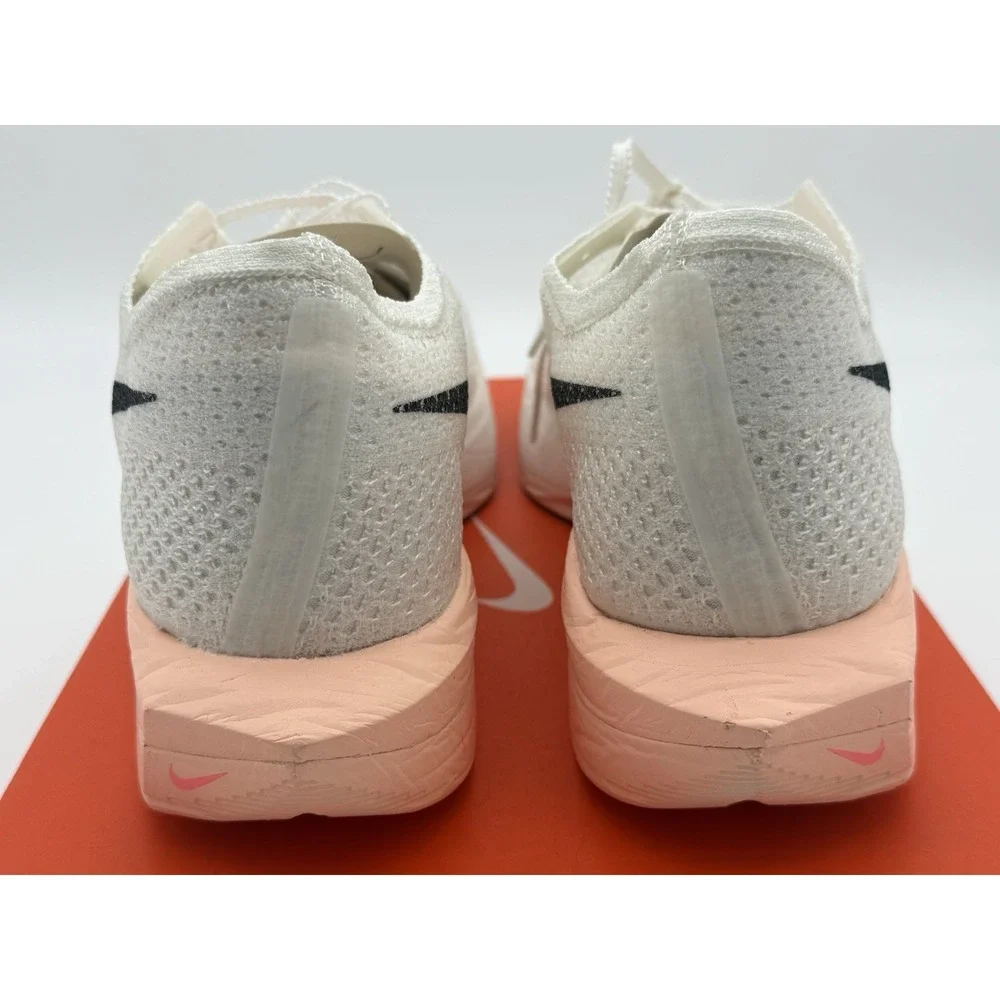 Nike includes box