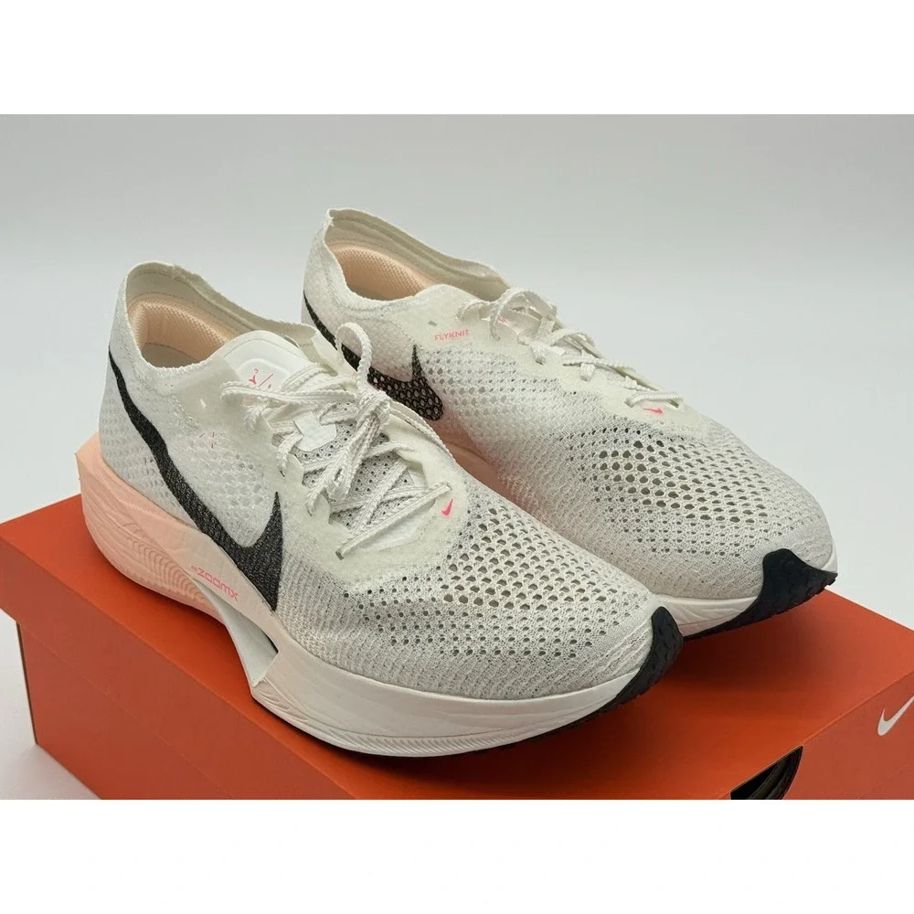 Nike includes box