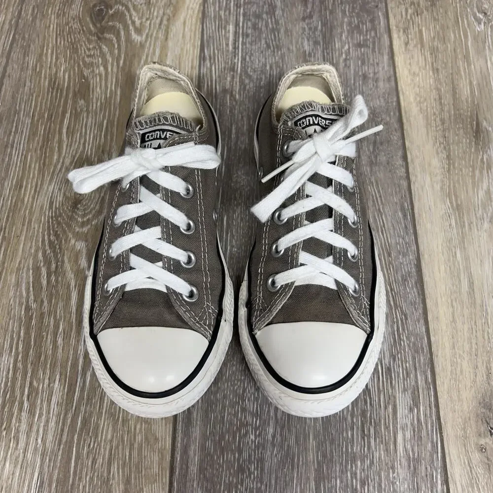 Converse previously owned