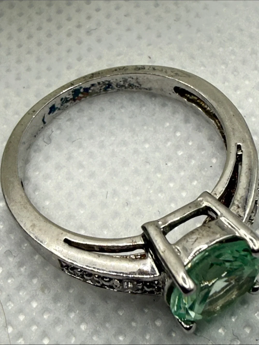 N/A elegant green